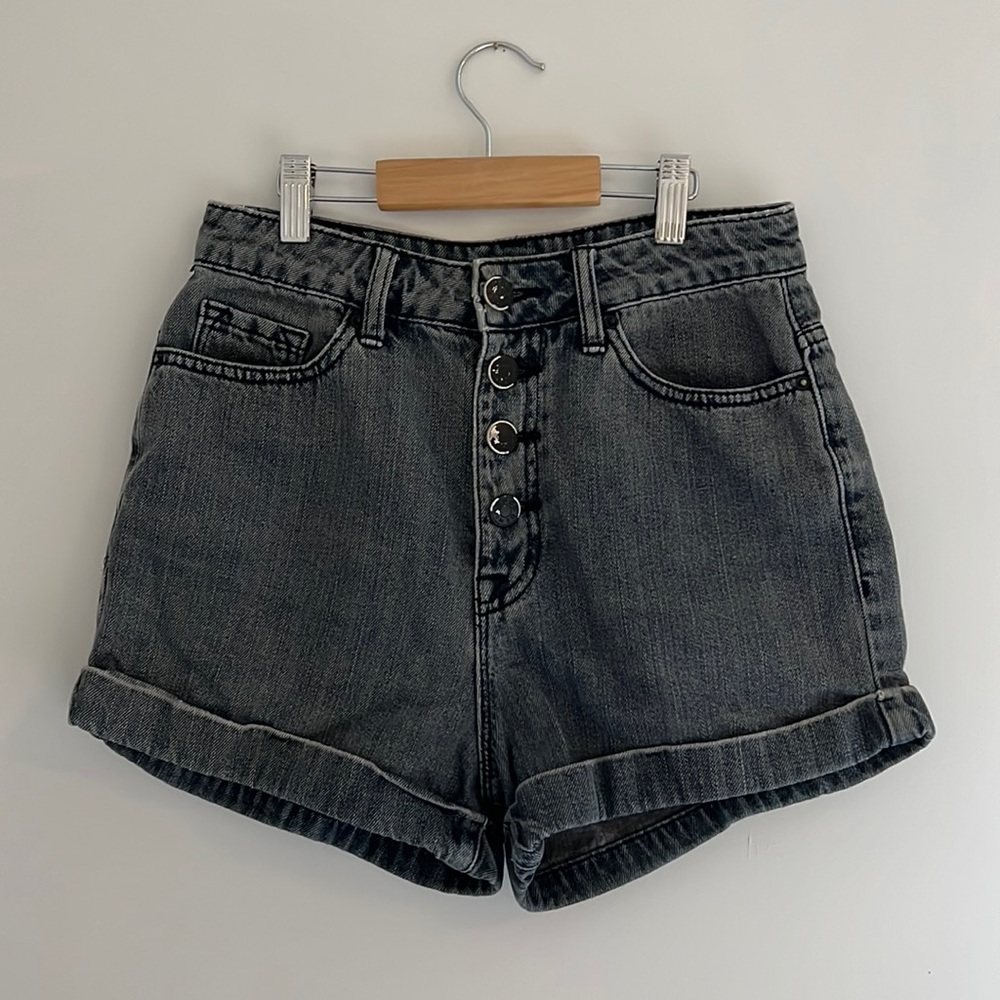 BDG High Waisted Demin Shorts